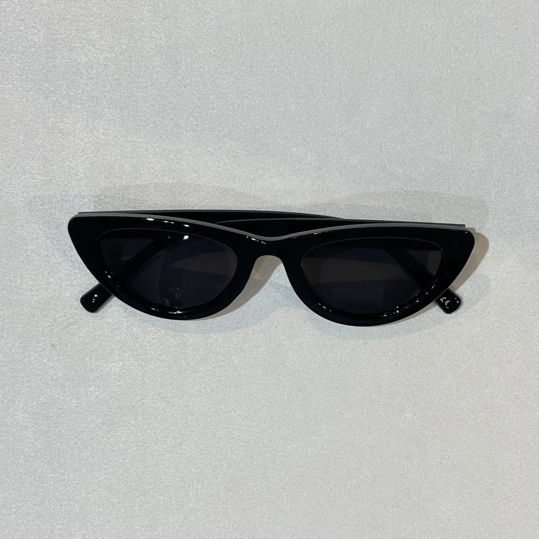 Classic Look Sunglasses