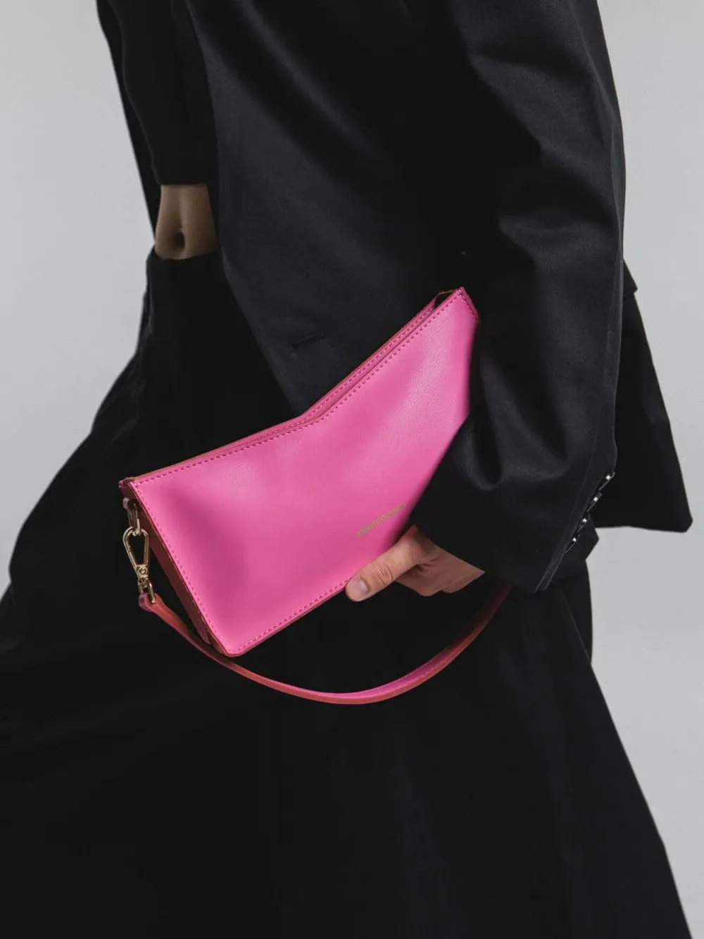 Classic Shoulder Bag - Fuchsia