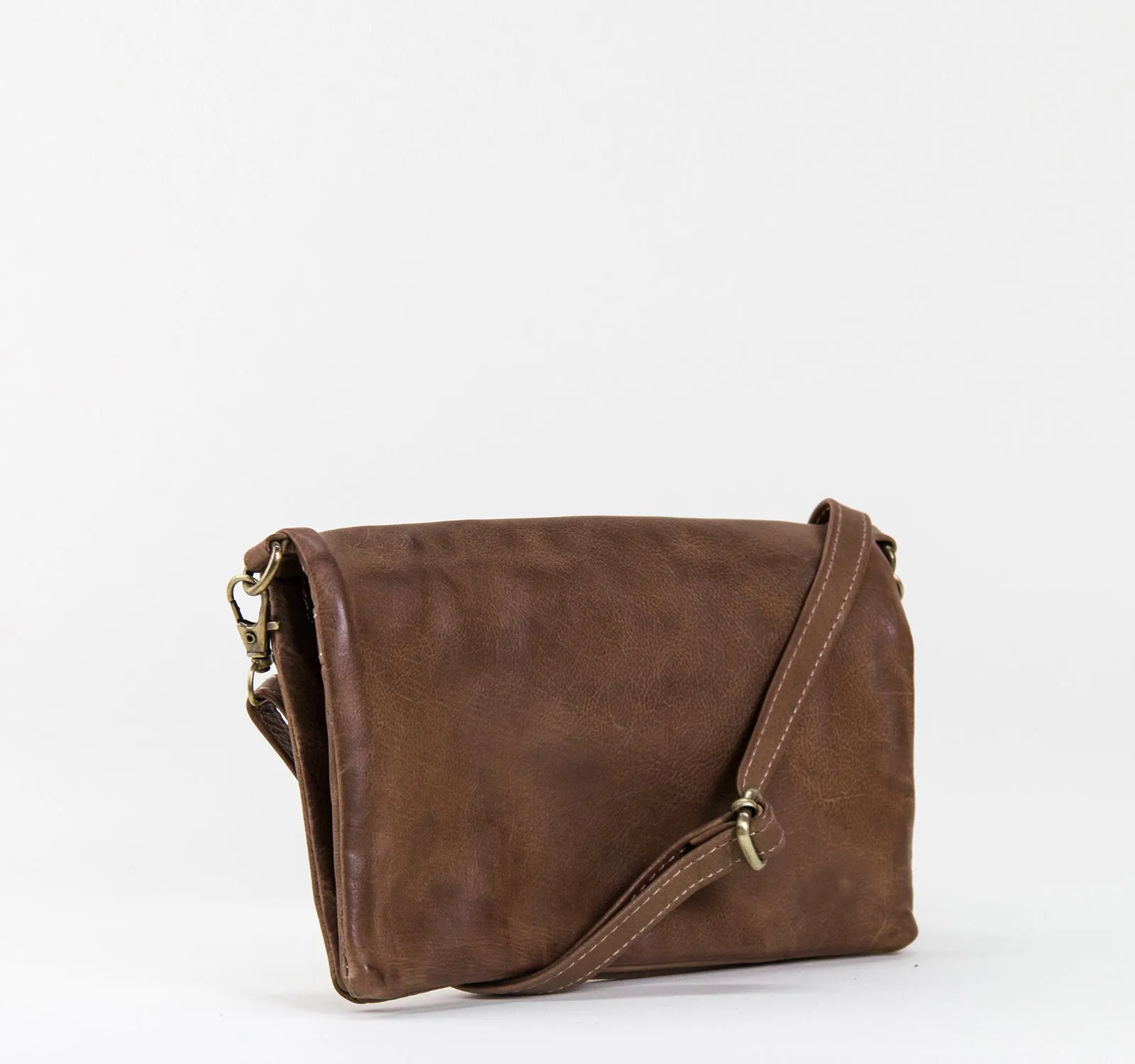 EDGE Pakara Clutch Handbag