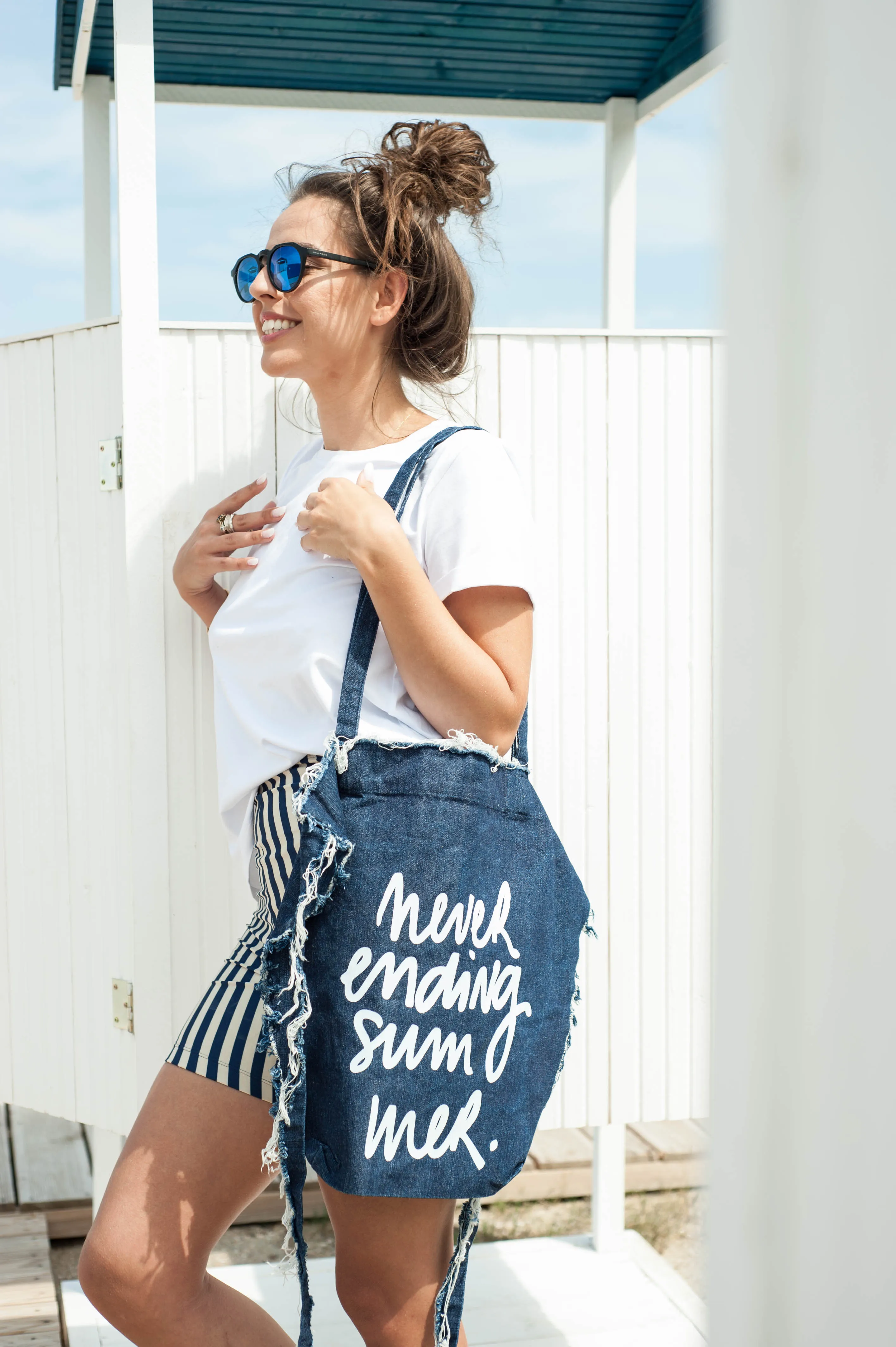 NEVER ENDING SUMMER tote bag