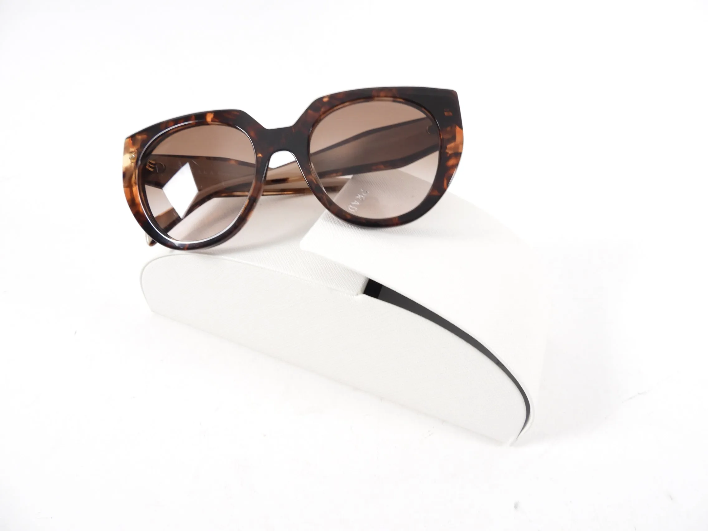 Prada Brown Acetate and Beige Sunglasses SPR14W