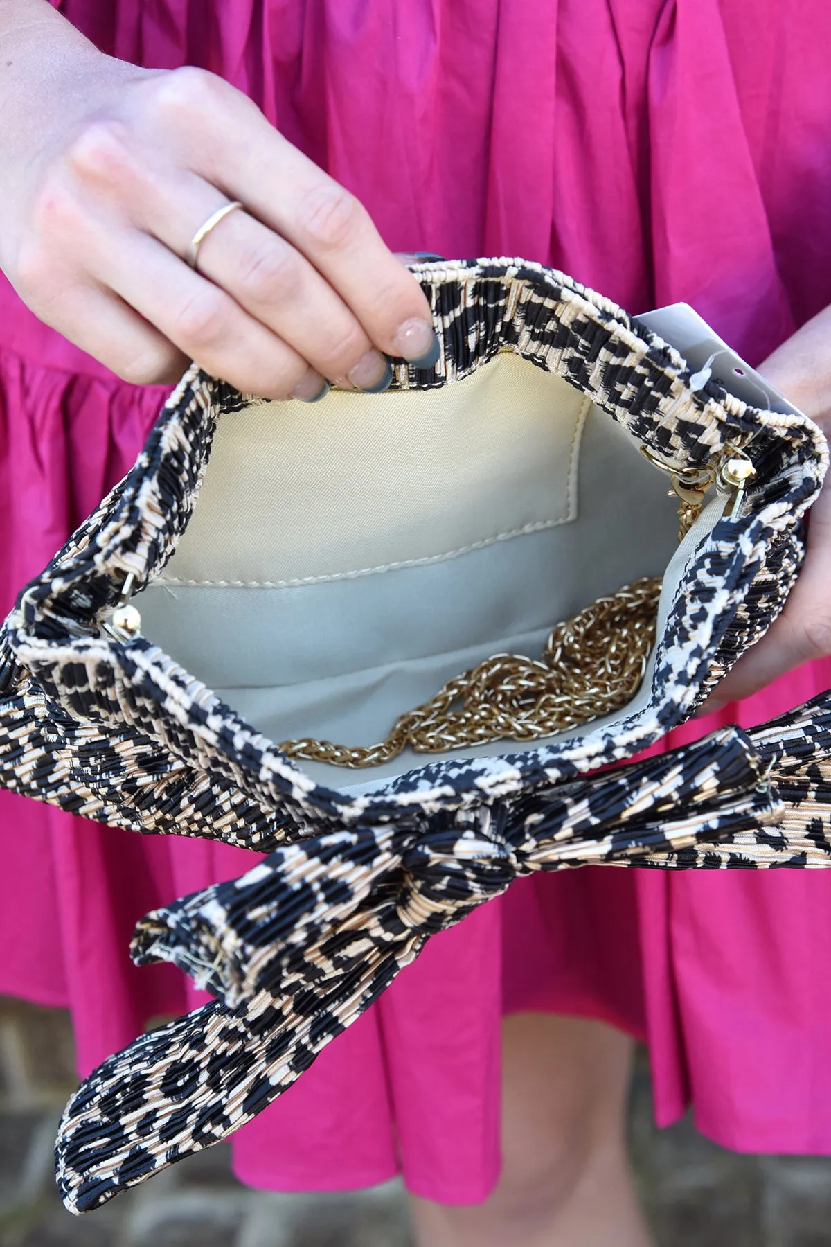 TIED WITH A BOW CLUTCH -LEOPARD